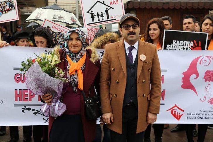 Gümüşhane’de Kadınlar Gününde Sessiz Yürüyüş G1