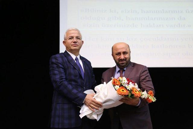 Torbalı’da “tarihin Akışını Değiştiren Kadınlar” Konferansı