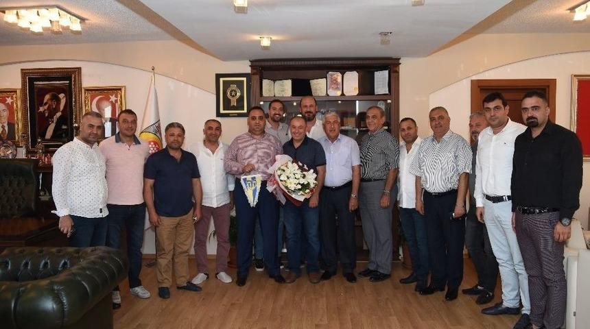 Can: "y&uuml;reğimiz Ve G&ouml;nl&uuml;m&uuml;z Sizinle"