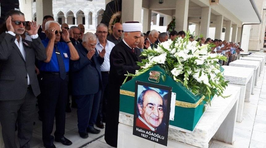 Kendi &Ouml;l&uuml;m İlanını Veren Halim Ağaoğlu Son Yolculuğuna Uğurlandı