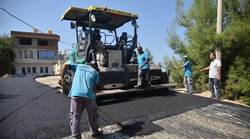 Alanya Belediyesi&rsquo;nden Merkezde Sıcak Asfalt Atağı