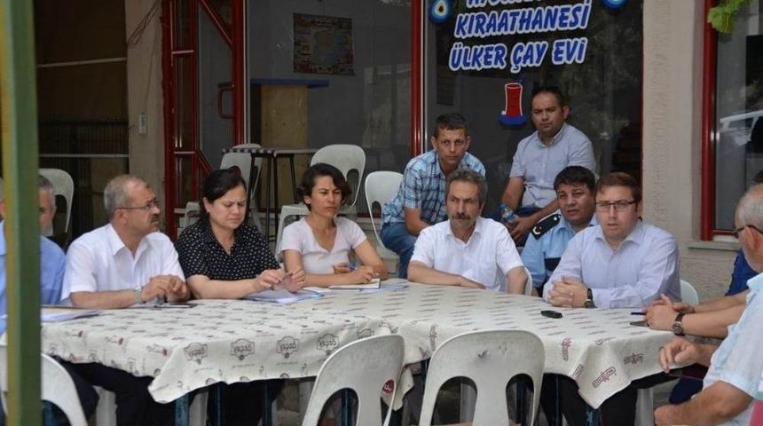 G&uuml;venlik Toplantısını Vatandaşlarla Birlikte Yaptılar