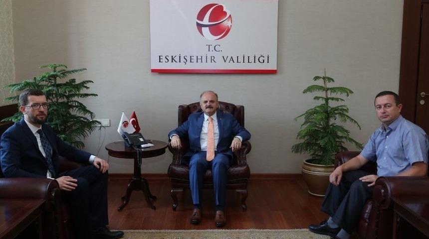 Vali &Ccedil;akacak, Elektrik M&uuml;hendisleri Odası Y&ouml;netim Kurulu &Uuml;yelerini Kabul Etti