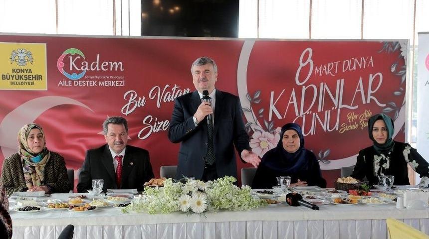 Aky&uuml;rek: "şehit Anaları Kadar Fedakar İnsan Bulmak M&uuml;mk&uuml;n Değil&rdquo;