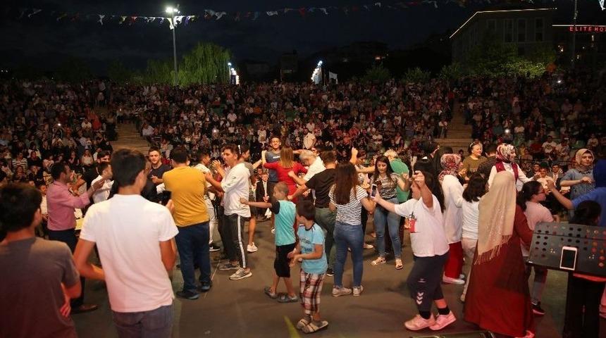 Darıca&rsquo;da Samsunlular Sahne Aldı