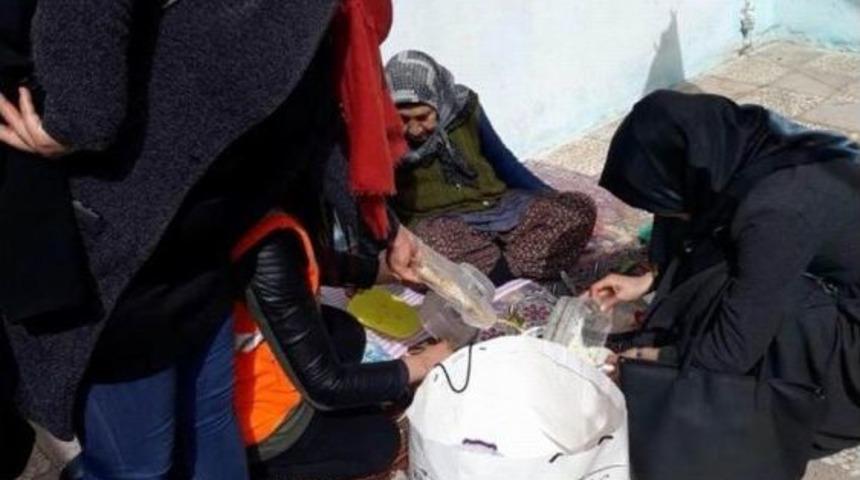 Bayanlardan Oluşan 130 Kişilik &ldquo;şefkat Timi&rdquo; G&ouml;rev Başındı