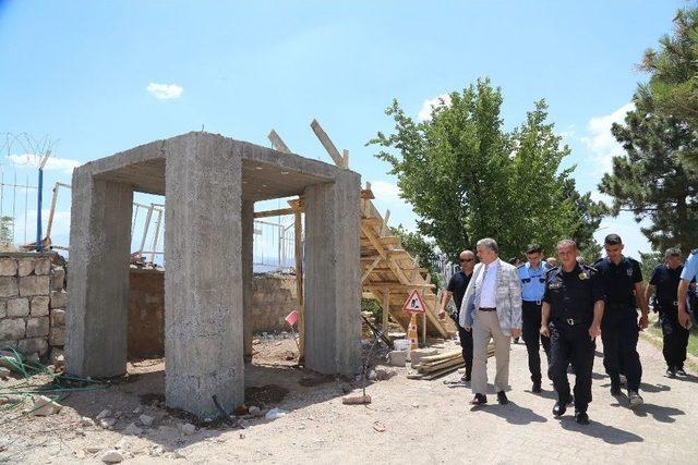 Başkan Çelik Polis Adayları İle Bir Araya Geldi