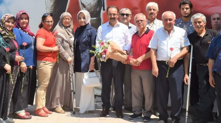 Evlatları Ter&ouml;rden Arındırdı, Aileleri G&ouml;n&uuml;l K&ouml;pr&uuml;leri Kurdu