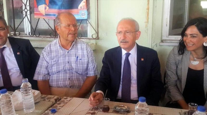 Kılı&ccedil;daroğlu&rsquo;ndan 47 Yıllık Arkadaşına S&uuml;rpriz Ziyaret