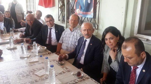 Kılıçdaroğlu’ndan 47 Yıllık Arkadaşına Sürpriz Ziyaret