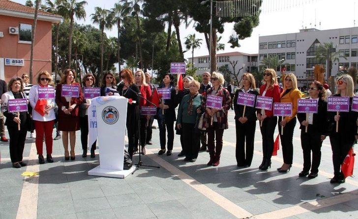 Alanya’da ‘dünya Kadınlar Günü’ Törenle Kutlandı G1