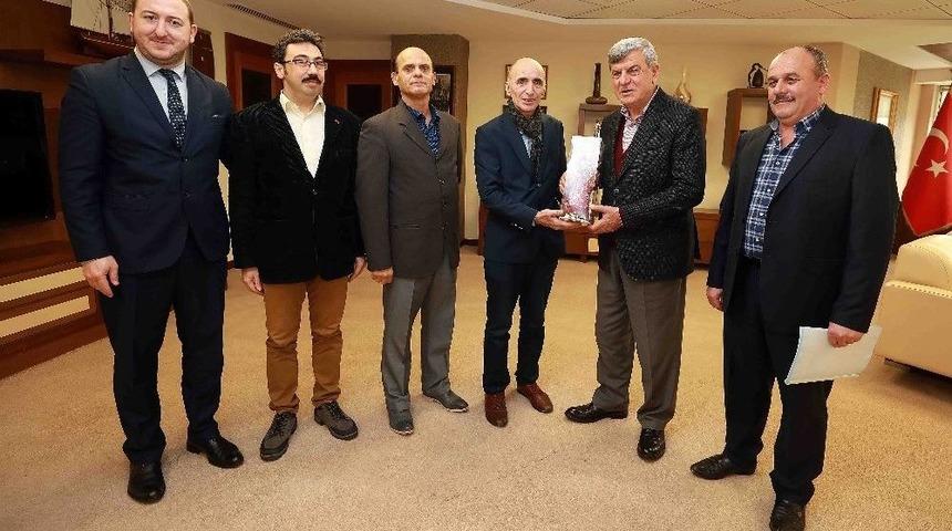 Başkan Karaosmanoğlu: &ldquo;her Zaman Rumeli T&uuml;rklerinin Yanındayız&rdquo;