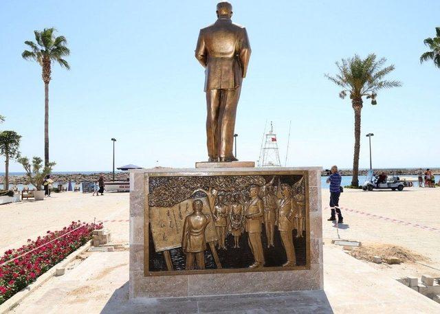 Manavgat Belediyesi’nden Side’ye Rölyefli Atatürk Anıtı 1