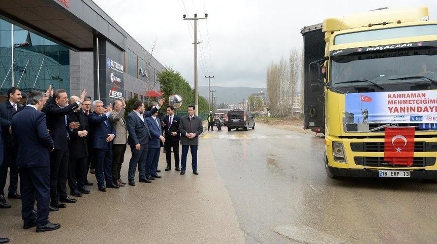Bursa İş D&uuml;nyası 6 Tır Dolusu Yardım Malzemesini Kilis&rsquo;e Uğurladı