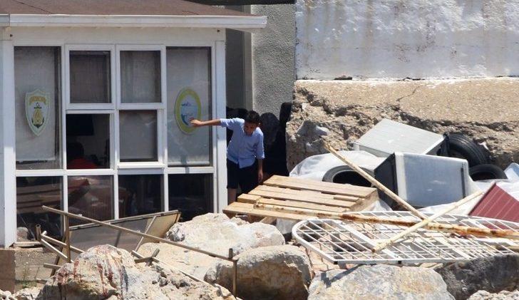 15 Kişilik Tekneden 54 Mülteci Çıktı G2