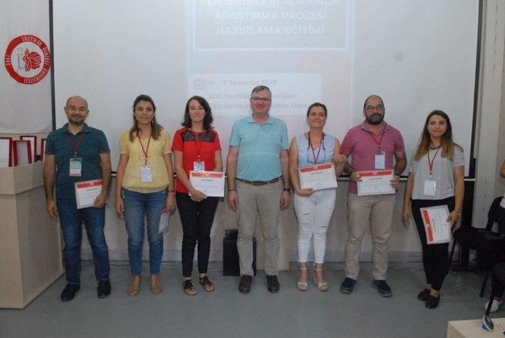 Sdü’de Genç Akademisyenlere Tübitak Proje Hazırlama Eğitimi G4