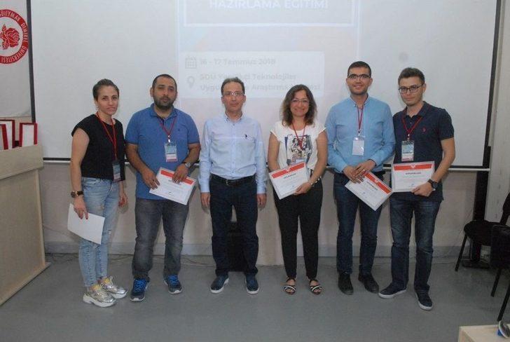 Sdü’de Genç Akademisyenlere Tübitak Proje Hazırlama Eğitimi G5