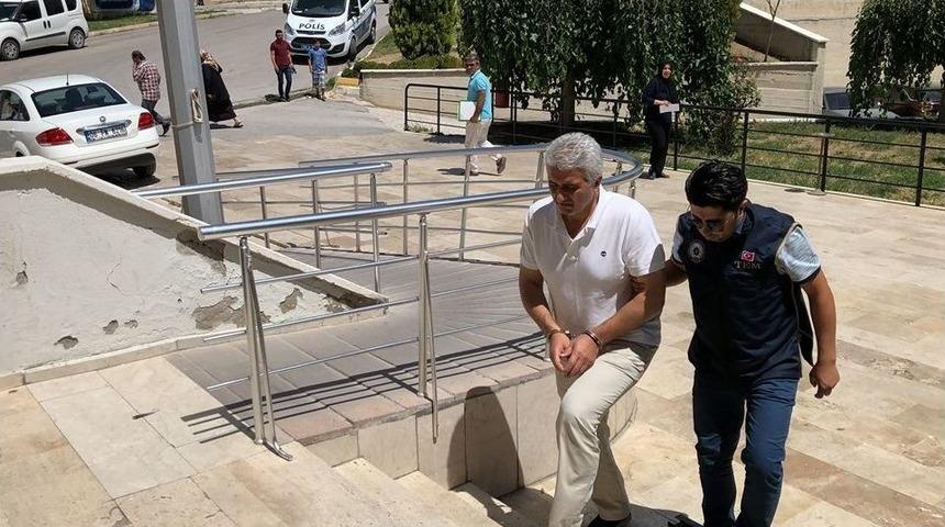 Fet&ouml;&rsquo;den Aranan Emniyet M&uuml;d&uuml;r Yardımcısı Tutuklandı