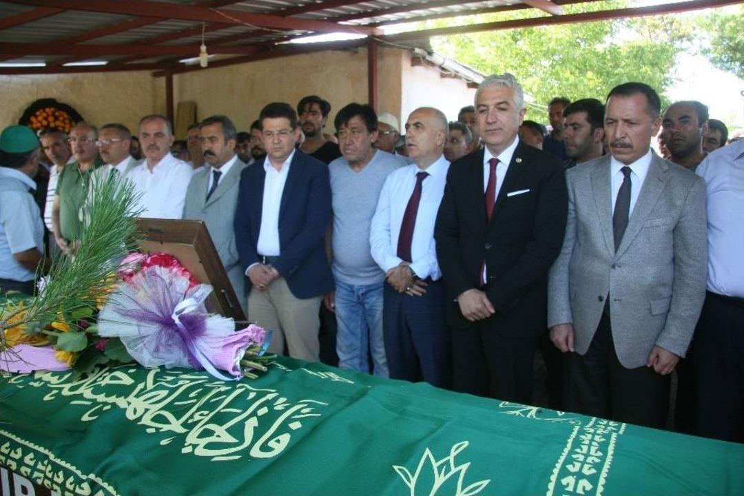 Unesco &rsquo;yaşayan İnsan Hazinesi&rsquo; Hayri Dev Son Yolculuğuna Uğurlandı