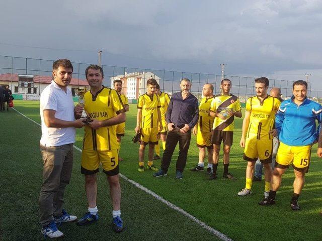 Kars’ta 15 Temmuz Şehitleri Anısına Futbol Turnuvası