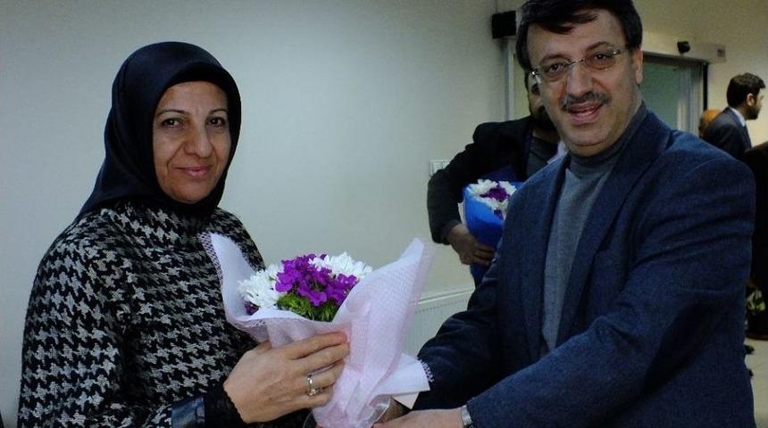 Başkan T&uuml;rkmenoğlu, Kadınlar G&uuml;n&uuml;&rsquo;n&uuml; Kutladı