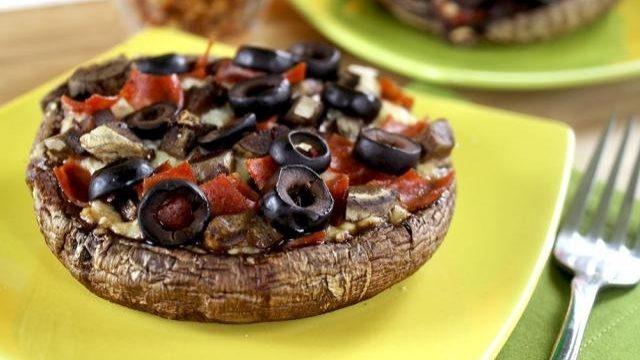 Hamuru Mantardan Pizza