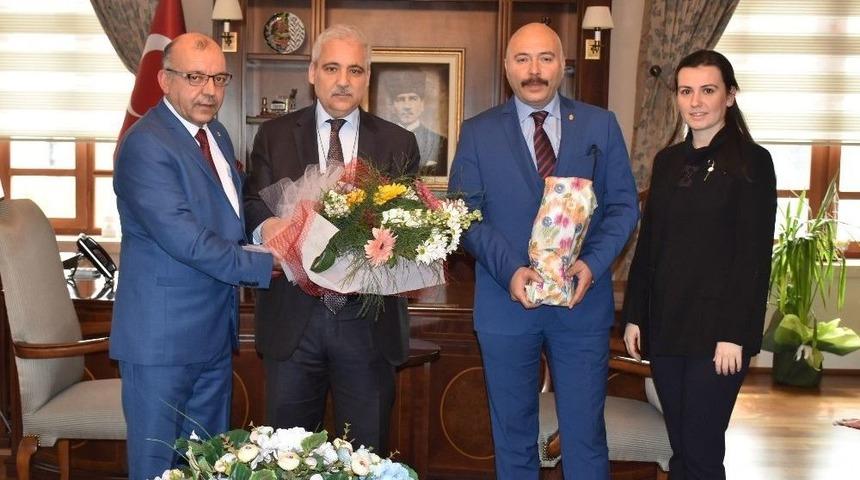 Vali G&uuml;ven&ccedil;er, Elektrik Teknisyenleri Odasını Ağırladı