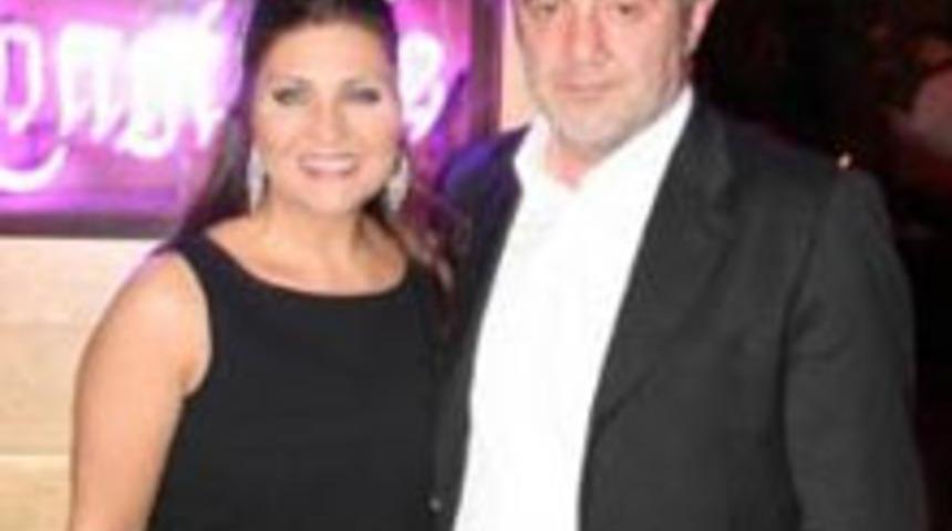 Sibel Can'dan Eşine Şok Dava!