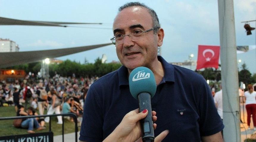 Sunay Akın Ve İstanbulied Beylikd&uuml;z&uuml;l&uuml;lere Unutulmaz Bir Gece Yaşattı