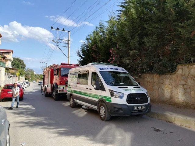 Alevlere Teslim Olan Evde Mahsur Yaşlı Adam Hayatını Kaybetti