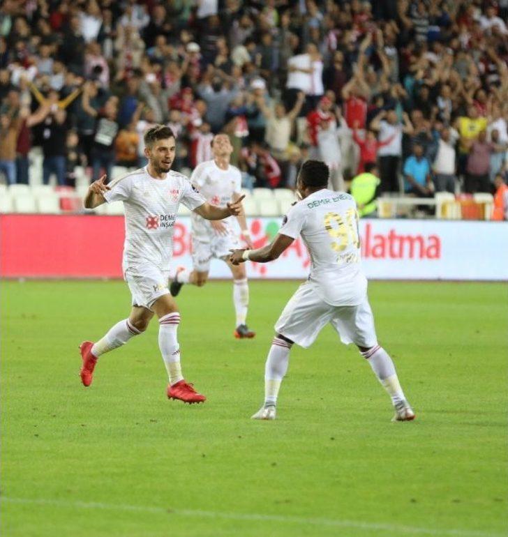 Spor Toto Süper Lig: Demir Grup Sivasspor: 1 - Aytemiz Alanyaspor: (maç Sonucu) G5