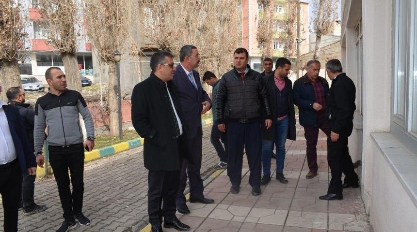 Muradiye&rsquo;de Sgk B&uuml;rosu &Ccedil;alışması