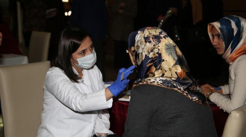 Belediyeden Kursiyerlere Diş Taraması