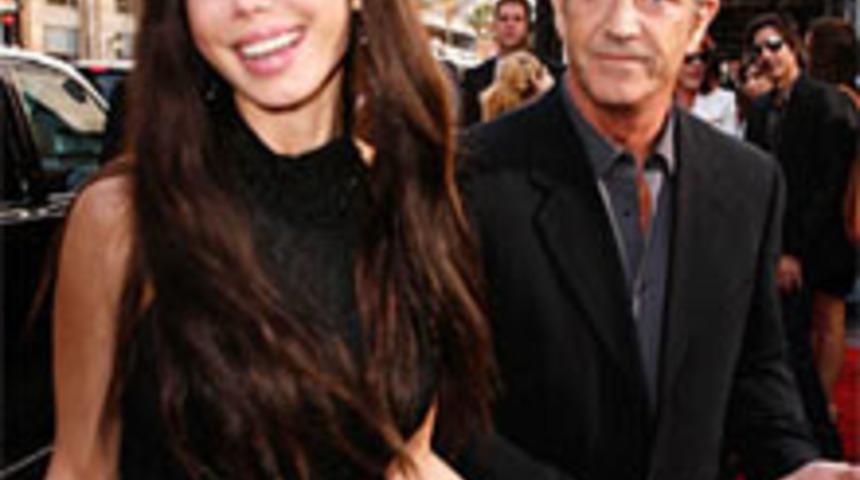 Mel Gibson'ın Sevgilisi Hamile