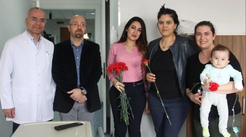 Park Hospital Hastanesi Bayan Hasta Ve &Ccedil;alışanlarının Kadınlar G&uuml;n&uuml;n&uuml; Kutladı