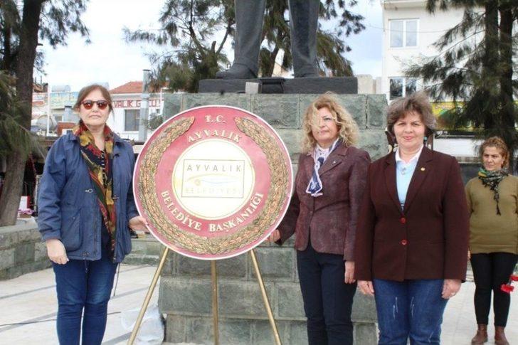 Ayvalık’ta Kadınların 8 Mart Coşkusu G1