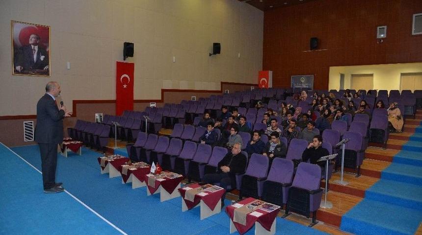 &Uuml;niversite &Ouml;ğrencilerine Ter&ouml;r Bilgilendirmesi