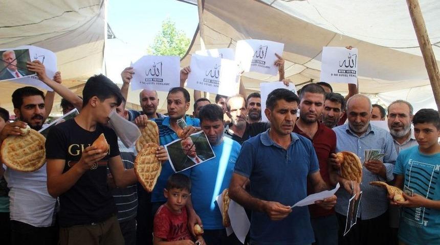 Siverek Semt Pazarı Esnaflarından Abd&rsquo;ye Dolar Protestosu