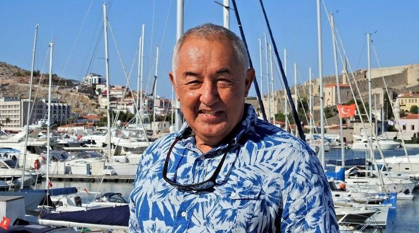 D&uuml;nya Denizlerini Gezen Ekrem İn&ouml;z&uuml; İki Kitap Yazdı