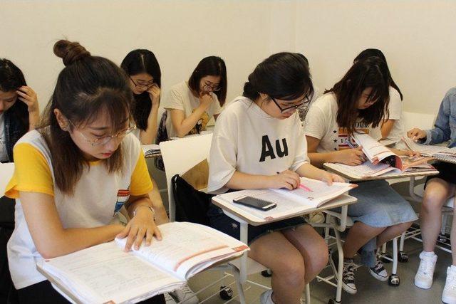 7 Bin Kilometre Uzaklıktan Gelip Türkçe Öğrendiler 2