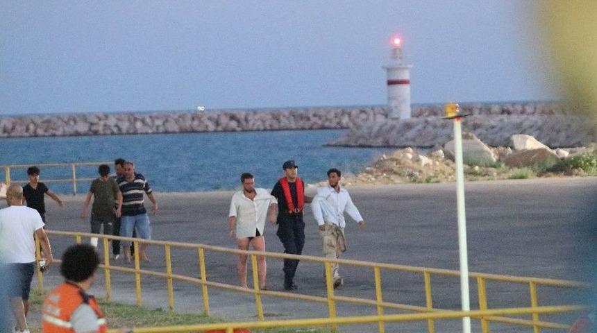 Batan Mülteci Gemisinde Hamile Kadın Ve Karnındaki Bebeği De Hayatını Kaybetti