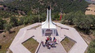 Fotoğraf Sanatçıları Emet’i Görüntüledi