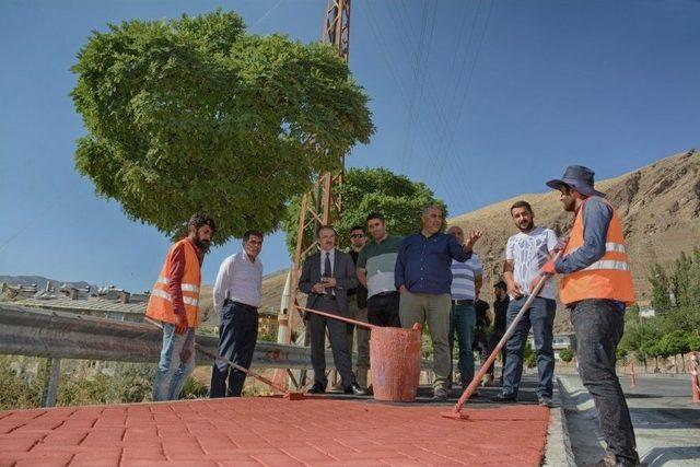 Hakkari’de Yürüyüş Yollarıyla Güzelleşiyor