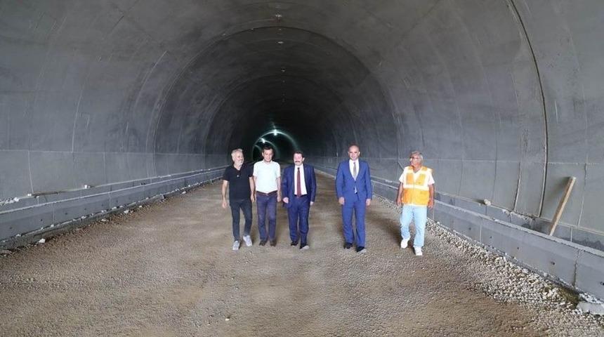 Vali Tavlı, Gelibolu-eceabat Tünellerinde İncelemelerde Bulundu