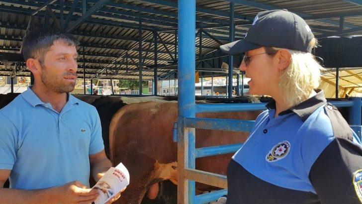 Bursa Polisinden Hayvan Pazarı Çıkarması G1