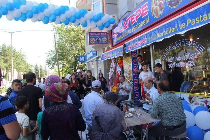 Başkan Bozkurt İş Yeri Açılışına Katıldı G3