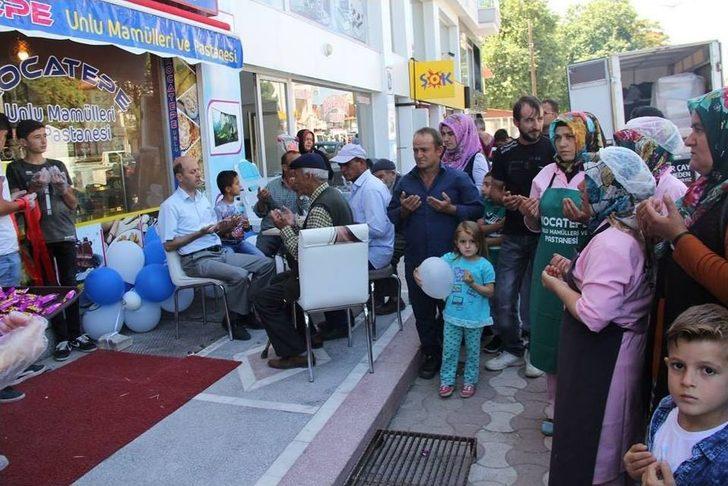 Başkan Bozkurt İş Yeri Açılışına Katıldı G5