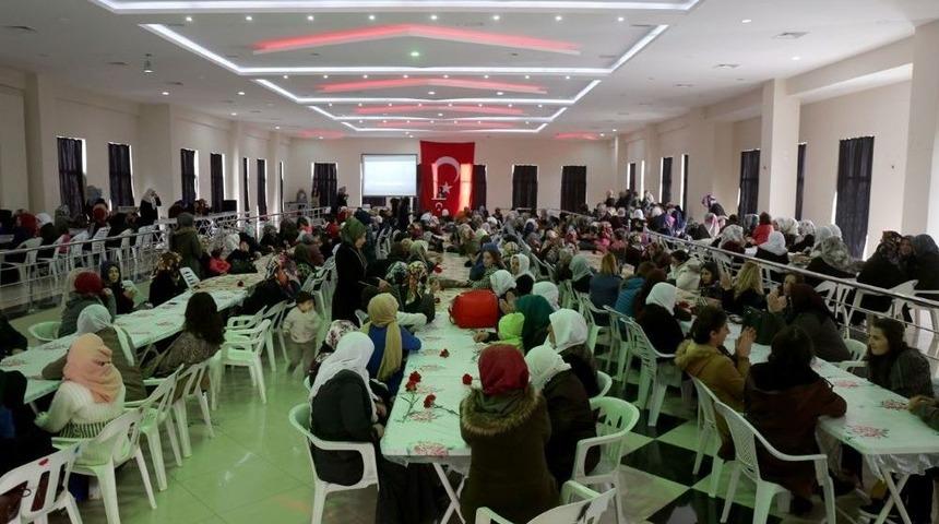 G&uuml;rpınar&rsquo;da &lsquo;kadınlar G&uuml;n&uuml;&rsquo; Etkinliği