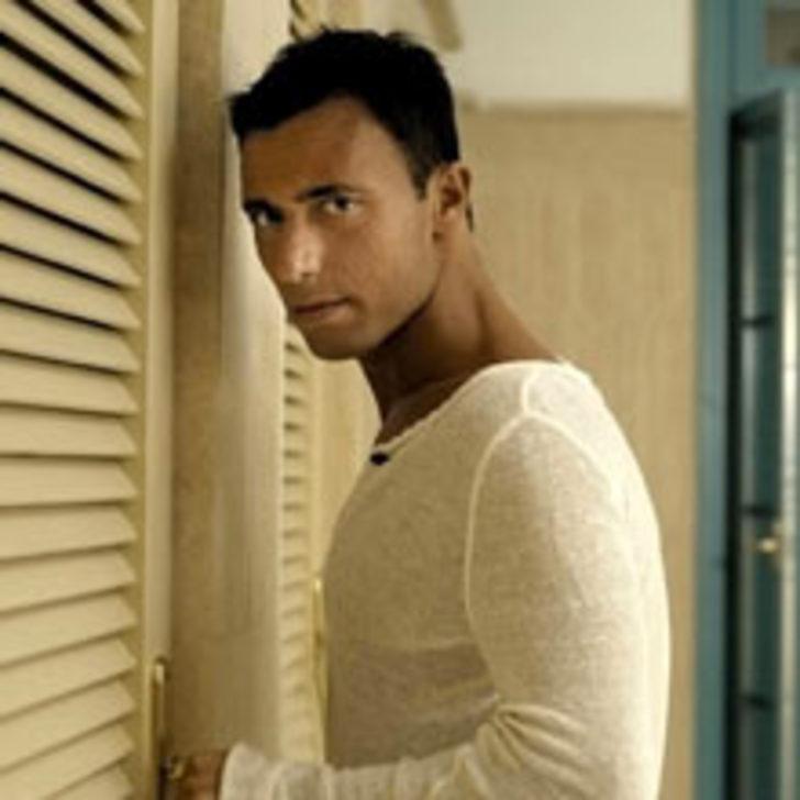 Britney Spears'ın Aranj&ouml;r&uuml;nden Musti'ye Şarkı