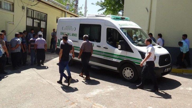 Gaziantep’te Ticari Araç Devrildi: 2 Ölü, 2 Yaralı G3